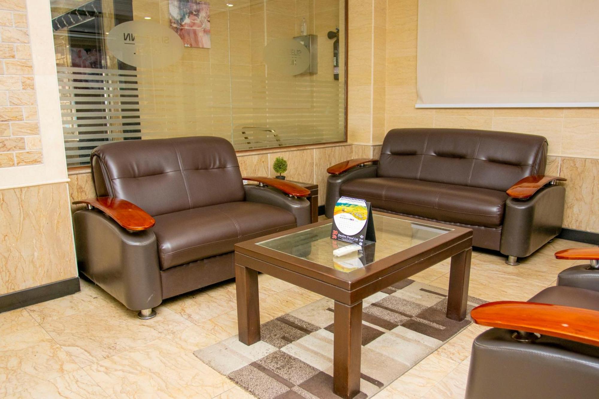 Sleep Inn Hotel - City Centre Дар-эс-Саламе Экстерьер фото